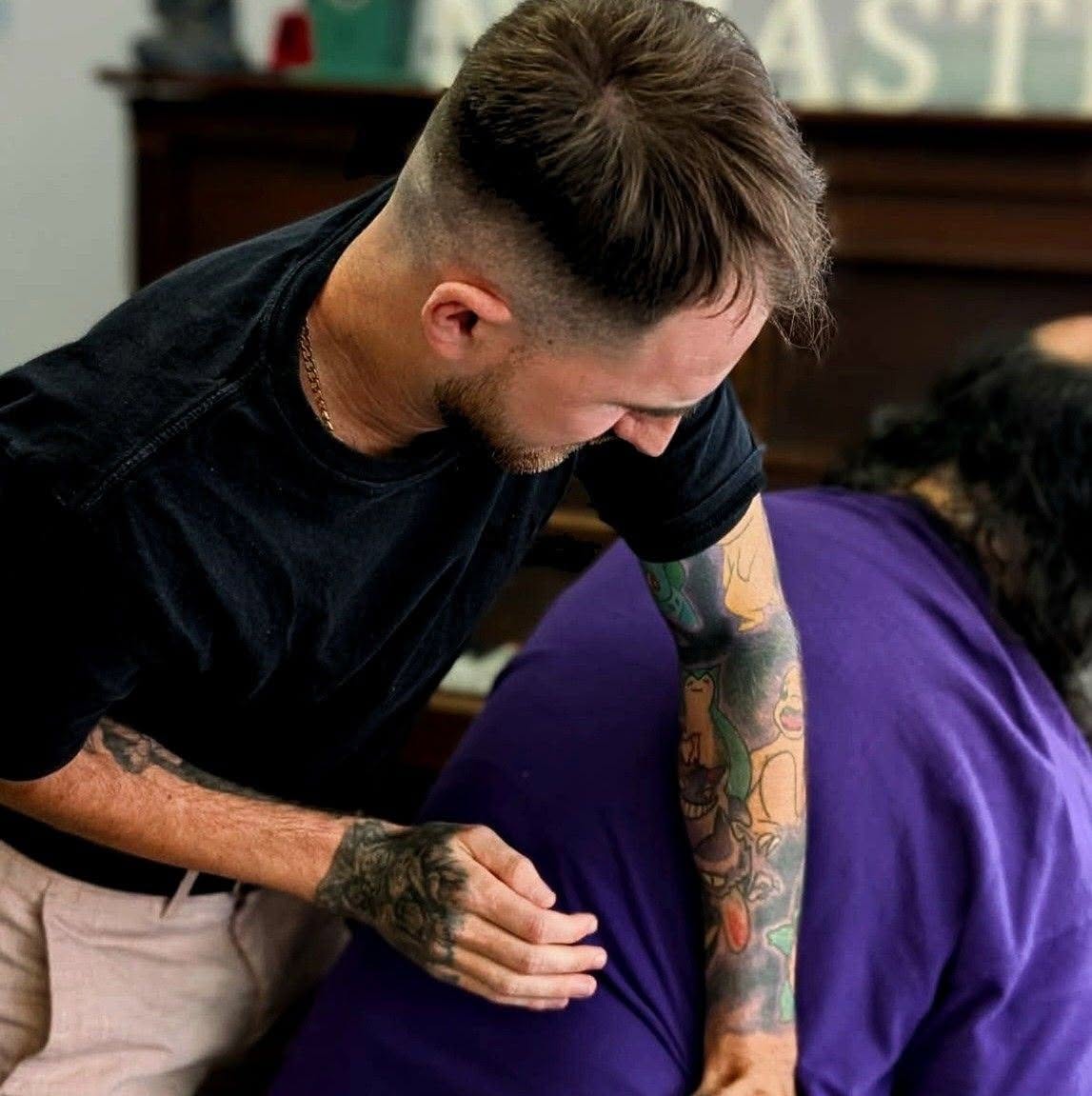 Photo de Antoine Airoldi - Massage à Domicile